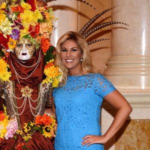 Meet your Posher, Hailey